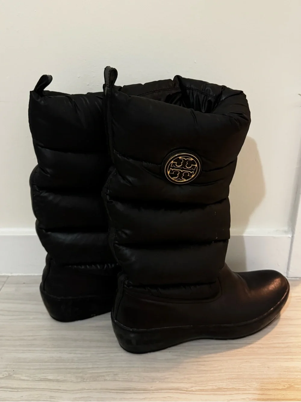 Tory Burch Black Puffer Winter Boots Size 11